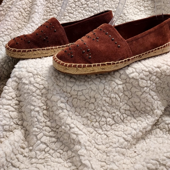 Nine West "Vaoro" Brown Suede w/Studs Raffia Sole Loafers Espadrilles 7.… - Picture 3 of 12